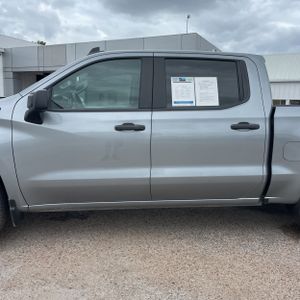 CHEVROLET SILVERADO 1500 CUSTOM - 4