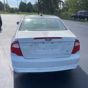 FORD FUSION SE - 7