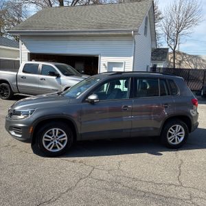 VOLKSWAGEN TIGUAN 2.0T S 4MOTION - 3