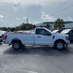 صورة 10 لـ 2023 FORD F-150 XL