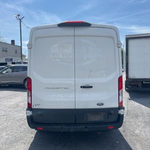 FORD TRANSIT 250 - 7