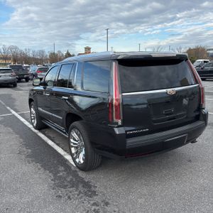 CADILLAC ESCALADE PREMIUM LUXURY - 5