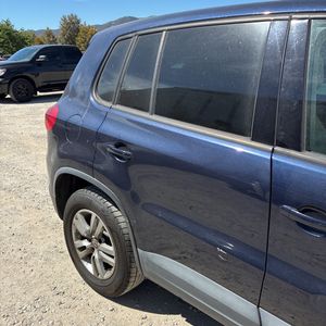 2012 Volkswagen TIGUAN S 照片 56