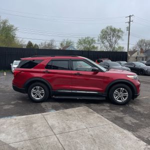 FORD EXPLORER XLT - 10