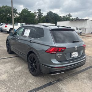 VOLKSWAGEN TIGUAN SE R-LINE BLACK - 5