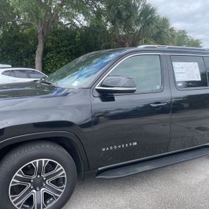 JEEP WAGONEER L SERIES II - 2