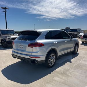 PORSCHE CAYENNE - 7