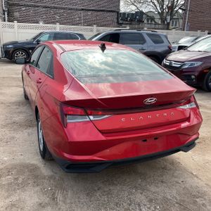 HYUNDAI ELANTRA SE - 5