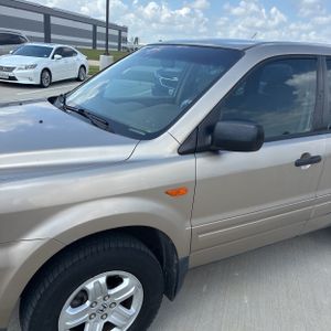 HONDA PILOT LX - 2