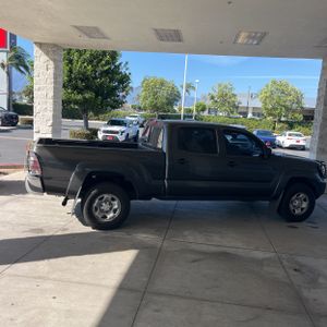 TOYOTA TACOMA - 10