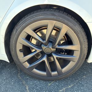2021 Tesla MODEL S LONG RANGE — миниатюра 18