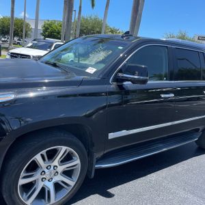 2016 Cadillac ESCALADE LUXURY COLLECTION photo 2