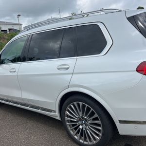 2021 BMW X7 XDRIVE40I photo 6