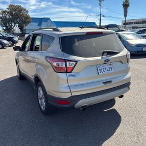 FORD ESCAPE SE - 5