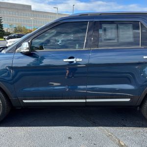 صورة 4 لـ 2017 FORD EXPLORER PLATINUM