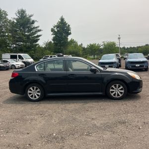 صورة 10 لـ 2012 Subaru LEGACY 2.5I PREMIUM