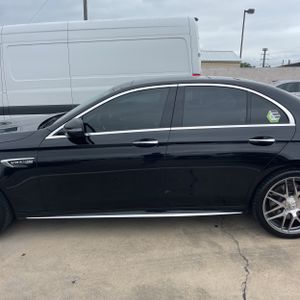 MERCEDES-BENZ E-CLASS AMG - 4