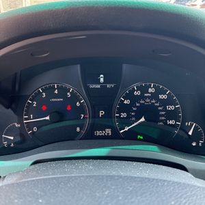 صورة 40 لـ 2011 Lexus RX 350 BASE