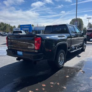 CHEVROLET SILVERADO 3500HD HIGH COUNTRY - 8