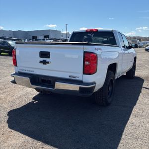 CHEVROLET SILVERADO 1500 - 8