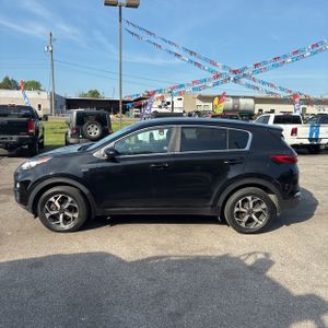 KIA SPORTAGE LX - 3