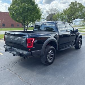 FORD F-150 RAPTOR - 8