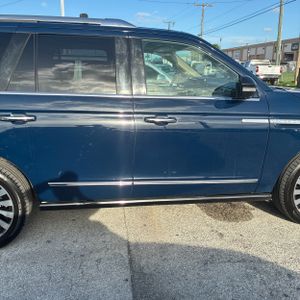 صورة 6 لـ 2018 Lincoln NAVIGATOR RESERVE