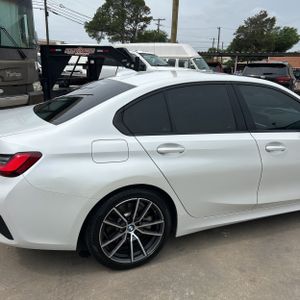 BMW 3 SERIES 330I - 9
