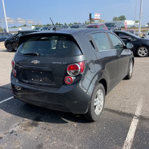 صورة 5 لـ 2015 Chevrolet SONIC LT AUTO
