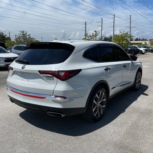 صورة 8 لـ 2022 Acura MDX W/TECH