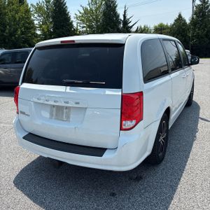 صورة 7 لـ 2015 Dodge GRAND CARAVAN SE
