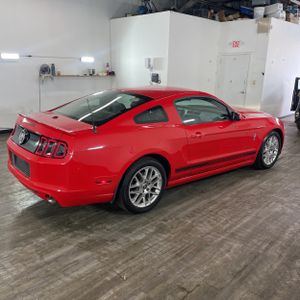 FORD MUSTANG V6 PREMIUM - 10