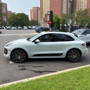 2023 Porsche MACAN GTS — фото 3