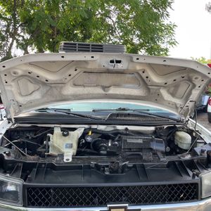 2015 Chevrolet EXPRESS 2500 — миниатюра 41