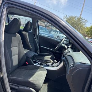 2014 Honda ACCORD EX — миниатюра 32