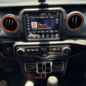 صورة مصغرة 41 لـ 2022 JEEP GLADIATOR MOJAVE