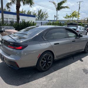 BMW 760 I XDRIVE - 9