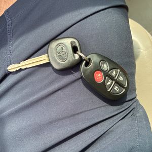 2012 Toyota SIENNA XLE 8-PASSENGER — миниатюра 51