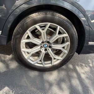 2021 BMW X7 XDRIVE40I 缩略图 18