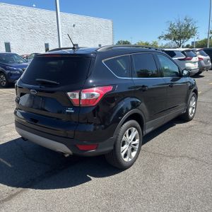 FORD ESCAPE SE - 8