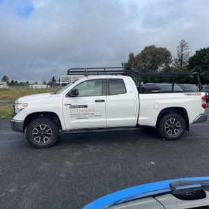 TOYOTA TUNDRA - 3