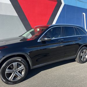 MERCEDES-BENZ GLC - 2