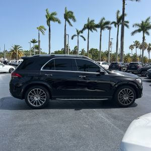 صورة 10 لـ 2021 Mercedes-BENZ GLE
