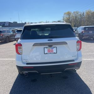 FORD EXPLORER XLT - 7