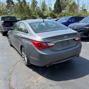 HYUNDAI SONATA SE - 5