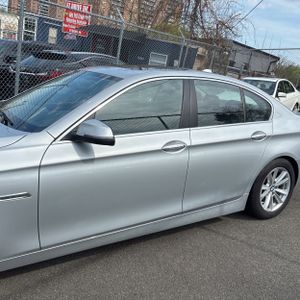 BMW 5-SERIES XDRIVE - 4