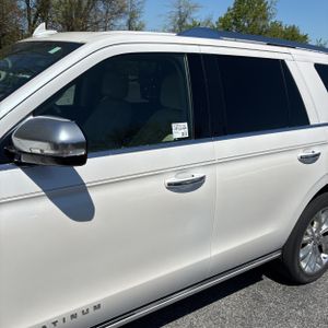FORD EXPEDITION PLATINUM - 3