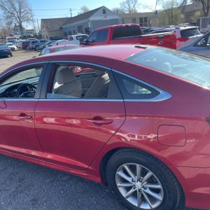 HYUNDAI SONATA SE - 6