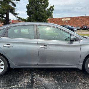 2017 Nissan SENTRA SV — фото 11