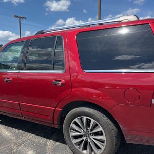 LINCOLN NAVIGATOR BASE - 6